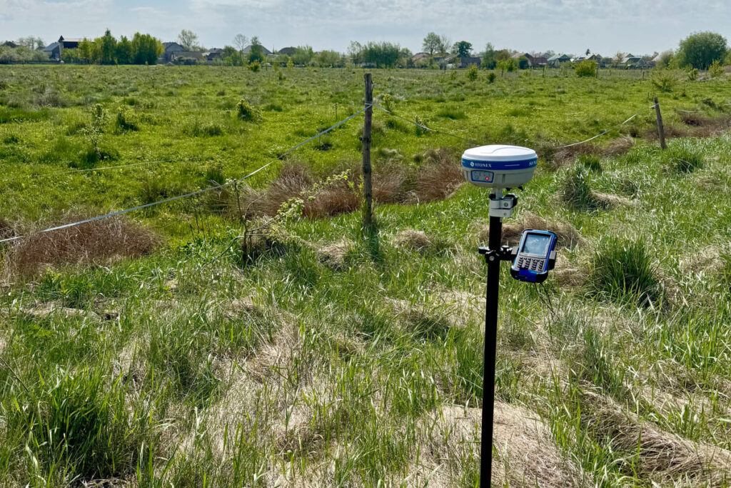 GPS Stonex